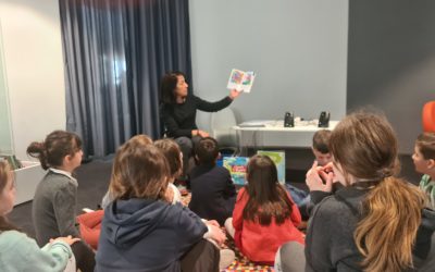 Les CE1/CE2 à la médiathèque